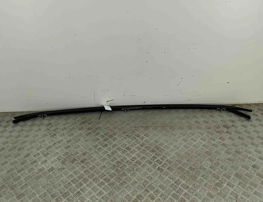 BMW X1 F48/F49 (2015-2023) Рейлинг крыши правый 7410466,2033273 32467722