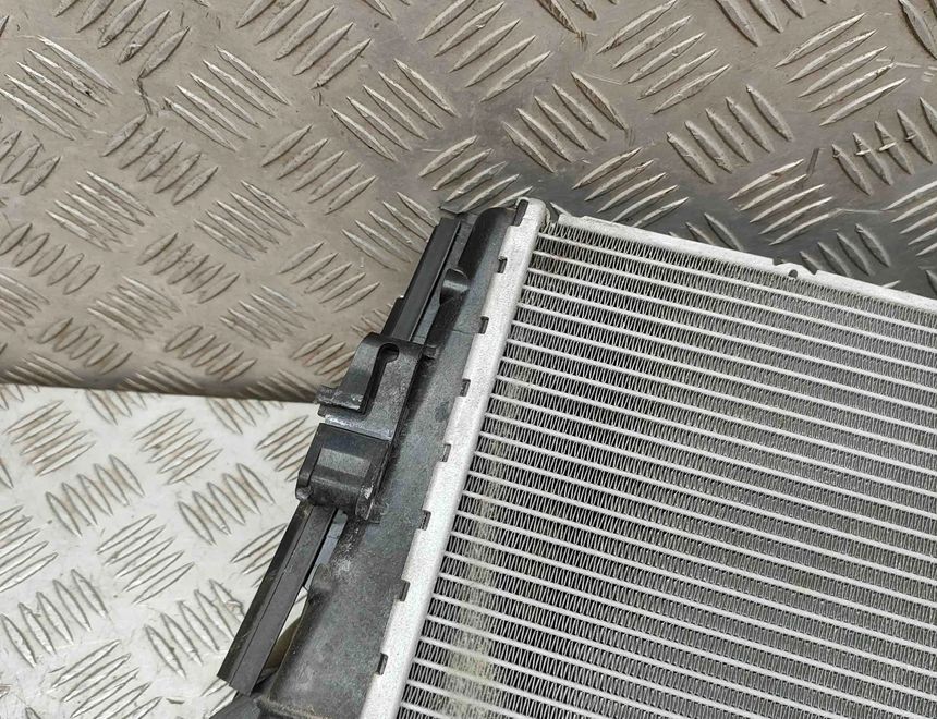 MINI Countryman 2 generation (F60) (2016-2024) Охлаждающий радиатор 7617637 32580802