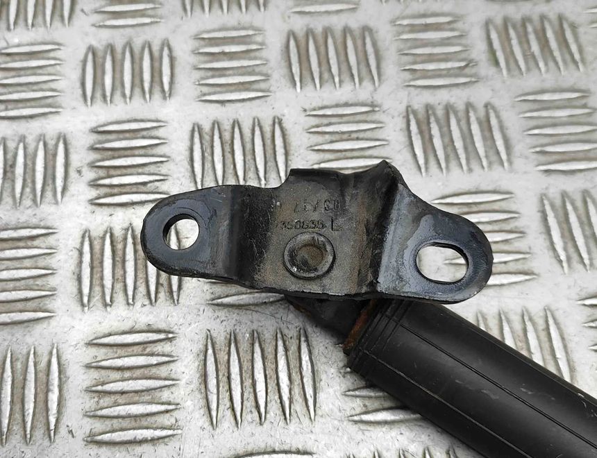 BMW X1 F48/F49 (2015-2023) Left Side Tailgate Gas Strut 7350837 32597461