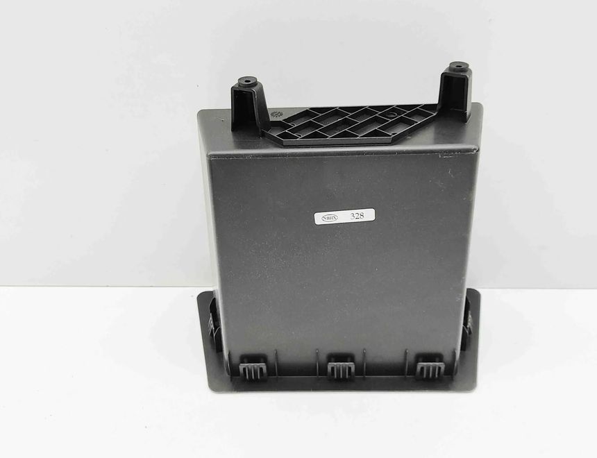 BMW X1 F48/F49 (2015-2023) Бардачок 7331419 32597571