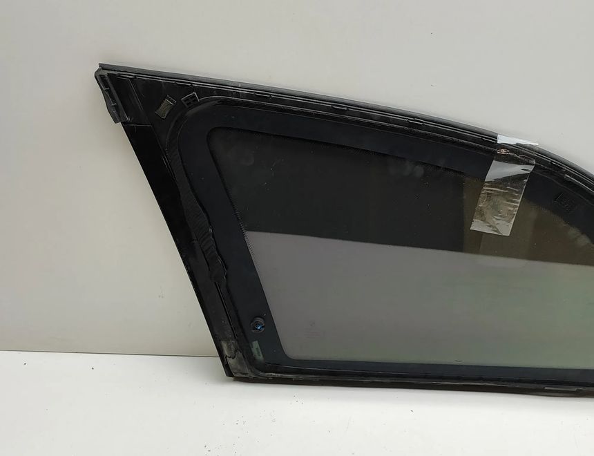 BMW 5 Series F10/F11 (2009-2017) Pravé zadné okno 7199990,43R-001583 32831763