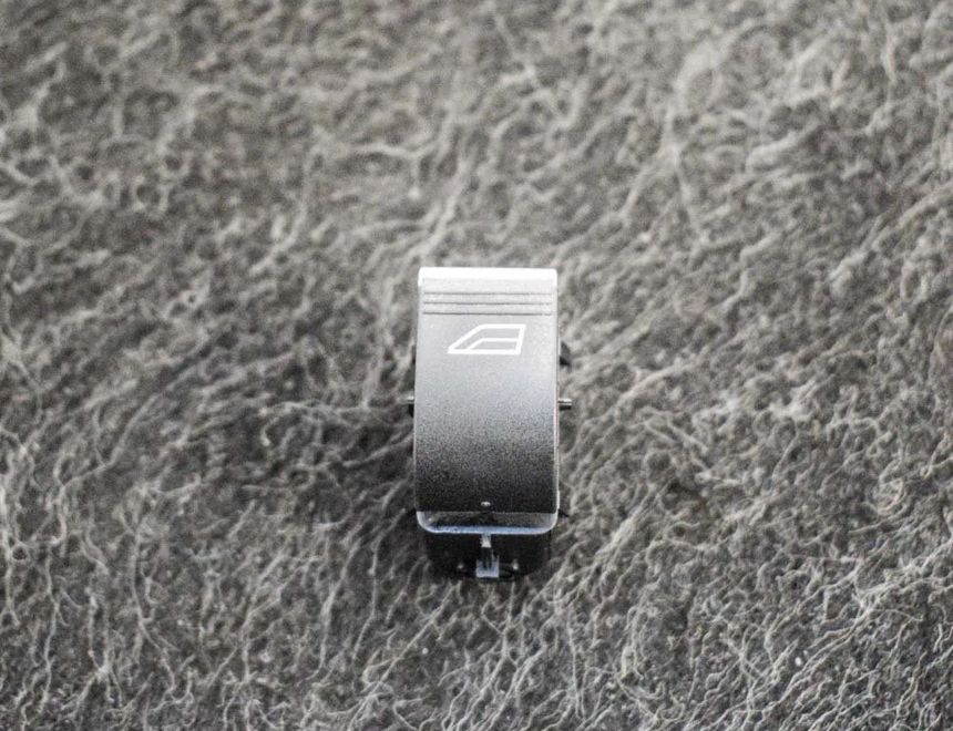 FORD B-MAX 1 generation (2012-2018) Кнопка стеклоподъемника передней левой двери F1ET-14529-AA 3356004