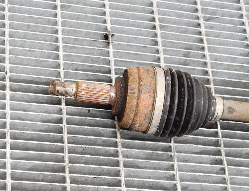 DACIA Duster 1 generation (2010-2017) Front Left Driveshaft 391016491R 3436270