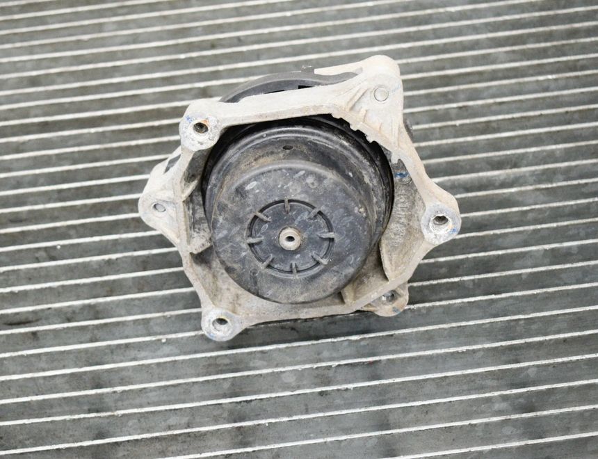 BMW 1 Series F20/F21 (2011-2020) Left Side Engine Mount 6859407 4054357