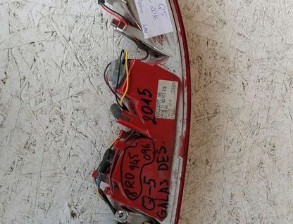 AUDI Q5 8R (2008-2017) Rear Right Taillight Lamp 3R0945096 29680019
