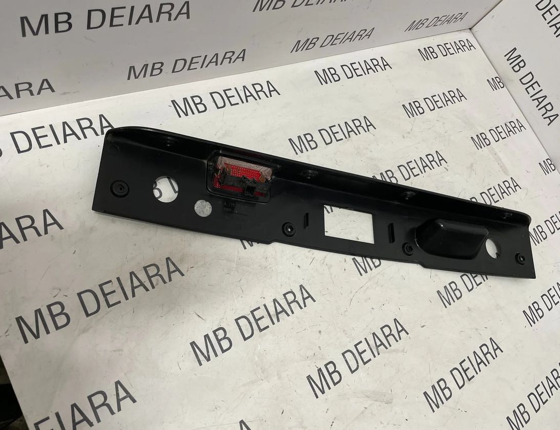 MERCEDES-BENZ CLS-Class C219 (2004-2010) Ostatné časti výbavy a2197500193 12239932