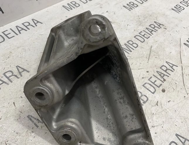 BMW 5 Series F10/F11 (2009-2017) Left Side Engine Bracket 6014567,2284112 14103538