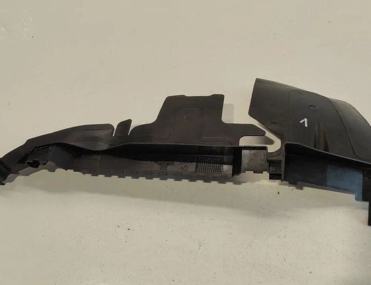 AUDI A6 C6/4F (2004-2011) Radiator air diverter 4F0121284C 17116336