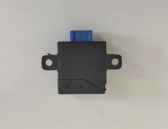 KIA Sorento 1 generation (2002-2011) Другие блоки управления 956003E300,0580085014087 18039666