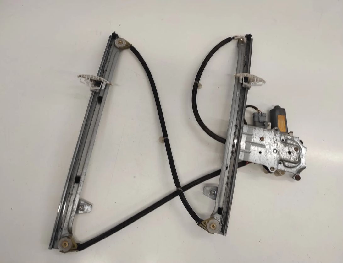 CITROËN Xsara Picasso 1 generation (1999-2010) Стеклоподъемник передней левой двери 22749561