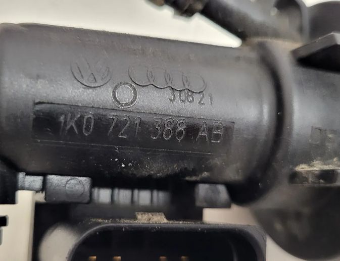 VOLKSWAGEN Golf 6 generation (2008-2015) Clutch Cylinder 1K0927810 27976415