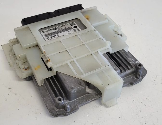 LAND ROVER Range Rover Evoque L551 (2 gen) (2018-2024) Riadiaca jednotka motora HX7312C520FFB 29374204