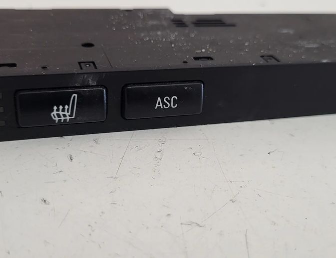 BMW 5 Series E39 (1995-2004) Vypínač pre vyhrievanie sedadiel 61318373712 31558113