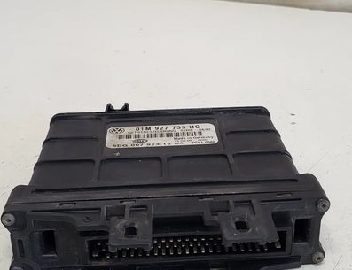 VOLKSWAGEN Golf 4 generation (1997-2006) Блок управления коробки передач 01M927733HQ 31890433