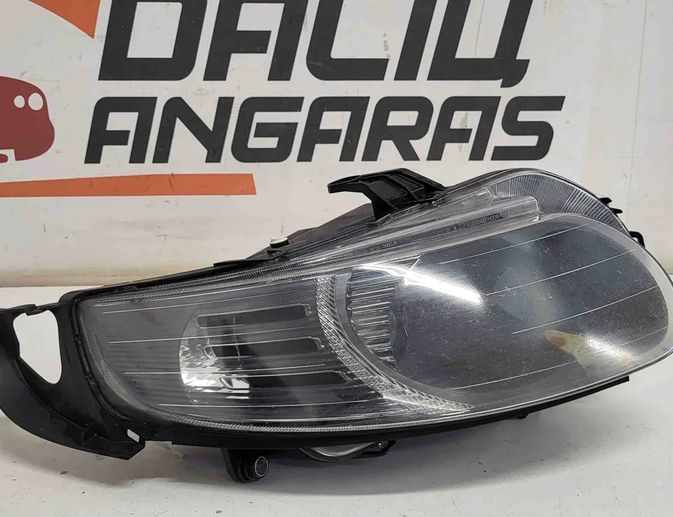 SAAB 95 1 generation (1959-1977) Front Right Headlight 32742055