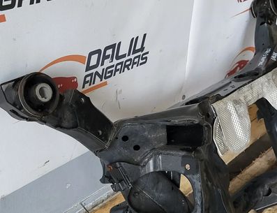 JAGUAR E-Pace 1 generation (2017-2024) Траверс задний J9C34A047AA 32968029