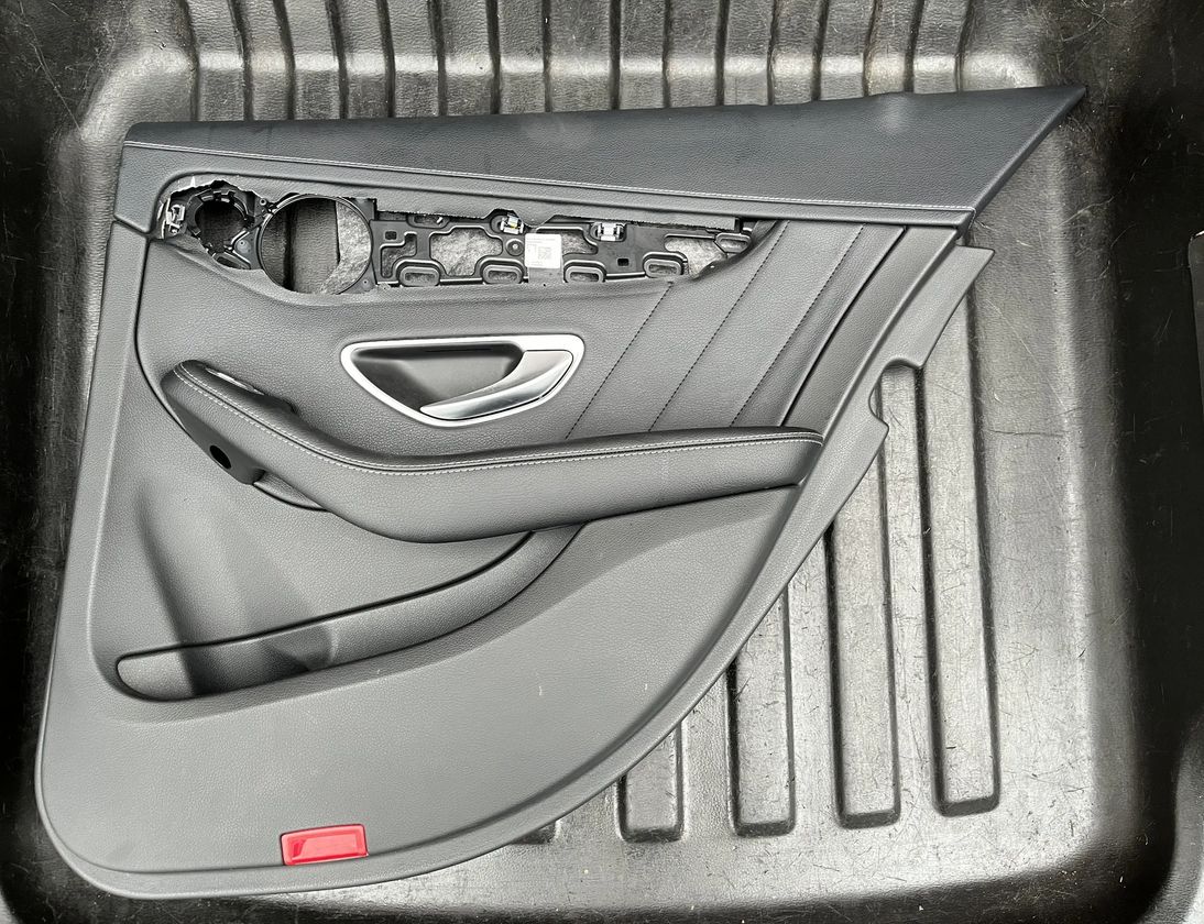 MERCEDES-BENZ C-Class W205/S205/C205 (2014-2023) Pravý zadný dverový panel 31307929,A2535409609,24501979H15 17327622