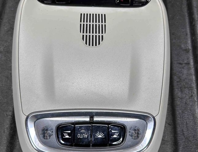 VOLVO S90 2 generation (2016-2023) Освещение салона 31479611,31479611AA0,31443745 32385625