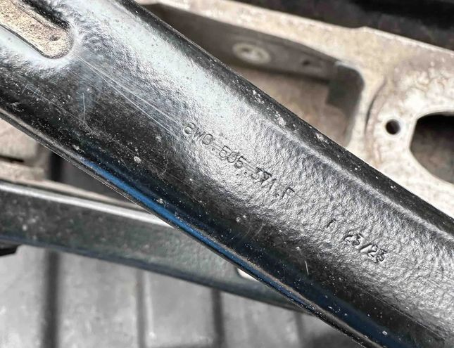 AUDI A4 B9/8W (2015-2024) Подвеска задняя левая 8W0505435T,8W0505311H,8W0405CF,8W0505361E,8W0505431AA,8W0505459G,8W0505397F,8W0501531D,8W0505371F,4M0505425D,8W0511115 32493293