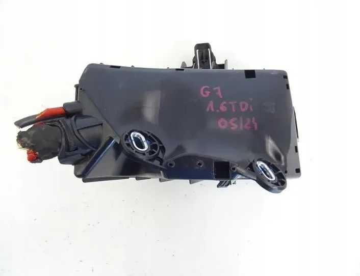VOLKSWAGEN Variant VII TDI (2014-2024) Fuse Box 5Q0907361C 26057063
