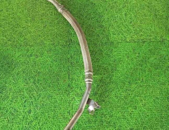 BMW M5 E60/E61 (2004-2010) Hadice 7835128 21588650