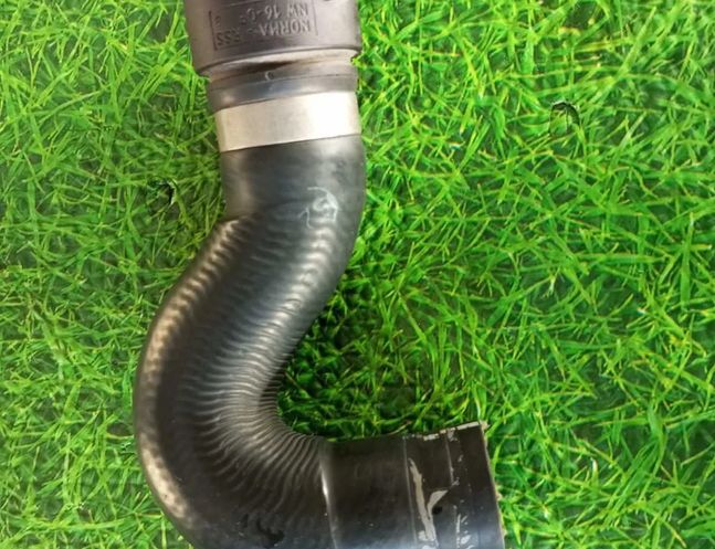 BMW M5 E60/E61 (2004-2010) Hoses 7835250 21596131