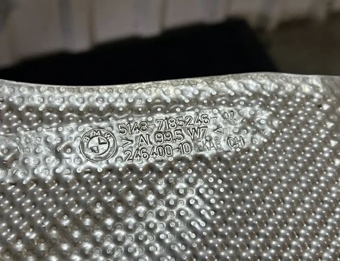 BMW 5 Series F10/F11 (2009-2017) Теплоизоляция 5148718524607,51487185246 17925755