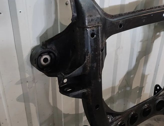 PORSCHE Cayenne 958 (2010-2018) Передний траверс 7L0499314C,7L0499314,7L0407747,7L0407747A 18780039