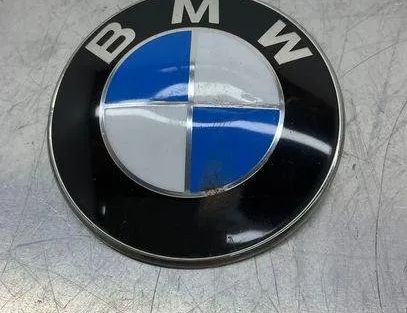 BMW 5 Series E60/E61 (2003-2010) Odznak výrobcu auta 8132375 20632398