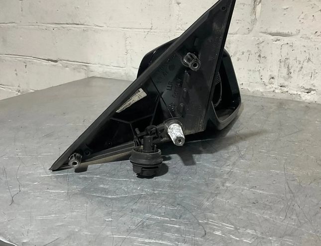 BMW 5 Series F10/F11 (2009-2017) Pravé krídlo zrkadlo 7183942,E1021016 27914317