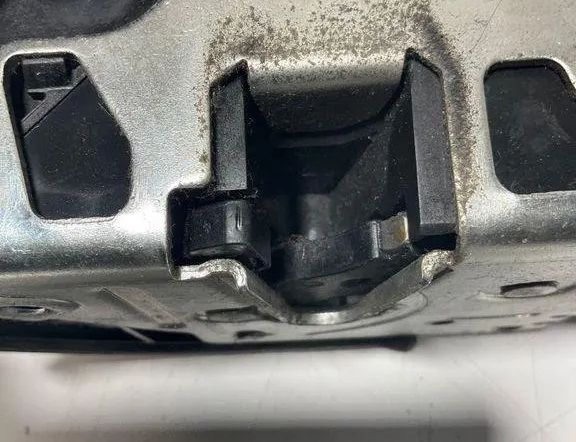 BMW 5 Series E60/E61 (2003-2010) Ľavý predný zámok dverí 7229455 31444396