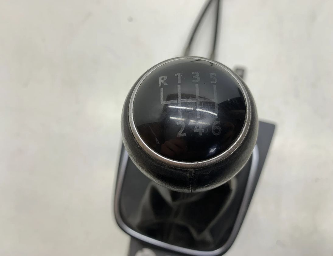 VOLKSWAGEN Scirocco 3 generation (2008-2020) Gear Shifting Mechanism 1K0711113,1K0711049,1K0711061,1K0711061B,1K0711091,1K0711091A 24588795