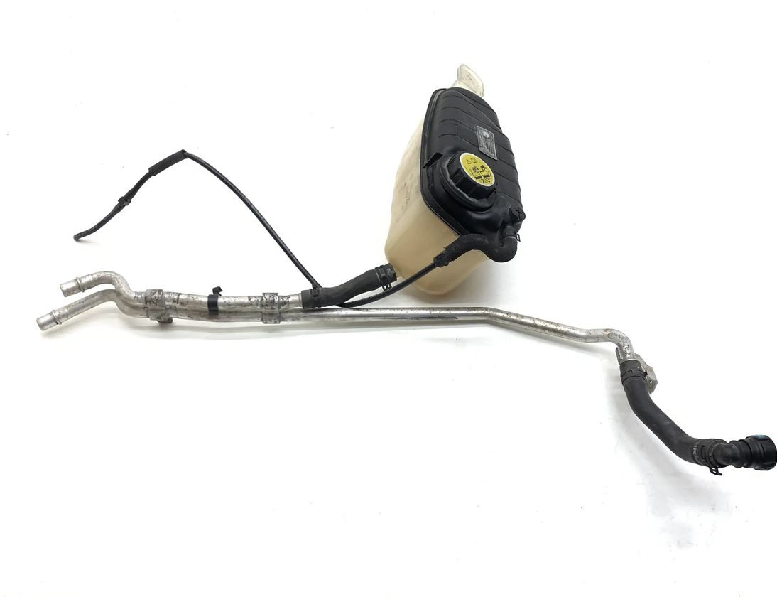 JAGUAR XK X150  (2005-2014) РАСШИРИТЕЛЬНЫЙ БАЧОК ОХЛАЖДАЮЩЕЙ ЖИДКОСТИ 8W838A080AC,8W838C362AB 29021848