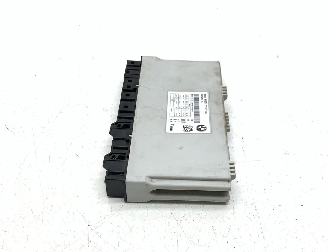 BMW 5 Series F10/F11 (2009-2017) Ovládacia jednotka ľavého predného sedadla 9225621 31221967