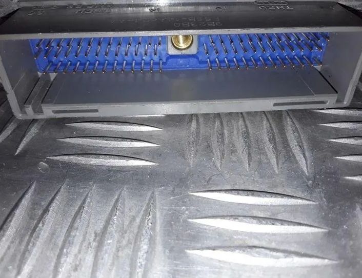 MAZDA 626 GF (1997-2002) Engine Control Unit ECU F7FF12A650FJ,FSJ318881J,F5SB14A624AA 25452344