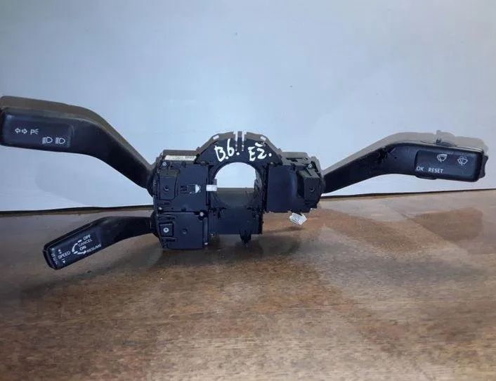 VOLKSWAGEN Passat Variant 1 generation (2010-2024) Подрулевой переключатель 3C5953507C,CZK03 25461445