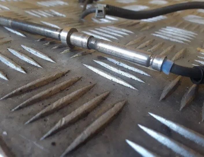 MERCEDES-BENZ Sprinter 2 generation (906) (2006-2018) Senzor teploty výfukových plynov A0009058804 25463659