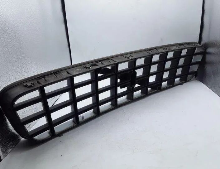 VOLVO XC90 1 generation (2002-2014) Решетка радиатора 8620641 25481847