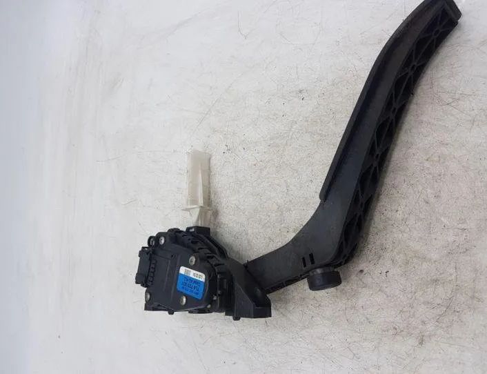 VOLKSWAGEN Touareg 1 generation (2002-2010) Plynový pedál 7L6723507,6PV00777024 25485630