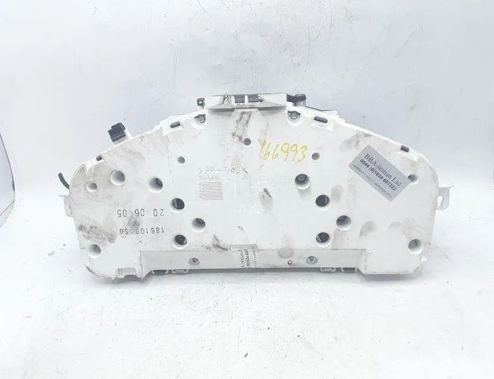 VOLVO V50 1 generation (2003-2012) Rýchlosťomer 30728644,30710071,69594900T 25496486