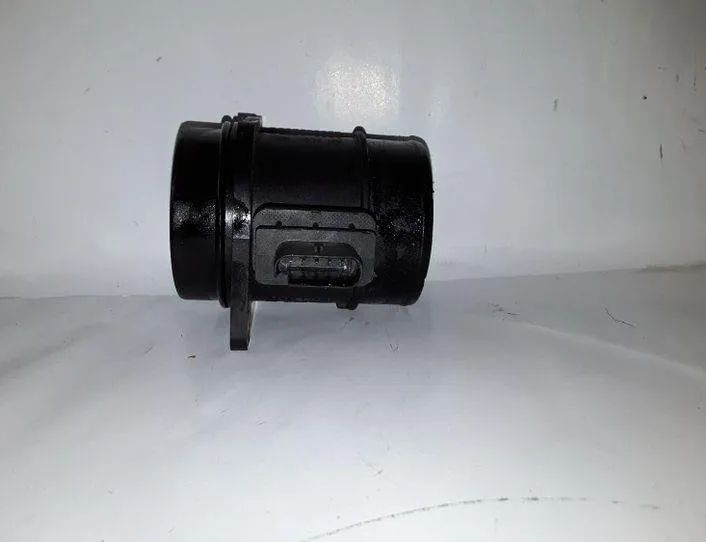 KIA Rio 3 generation (2011-2017) Senzor hmotnostného prietoku vzduchu MAF 9021050002,281642A500 25505530