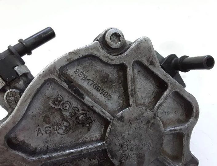 FORD Focus 2 generation (2004-2011) Vákuová pumpa 9684786780 25517197