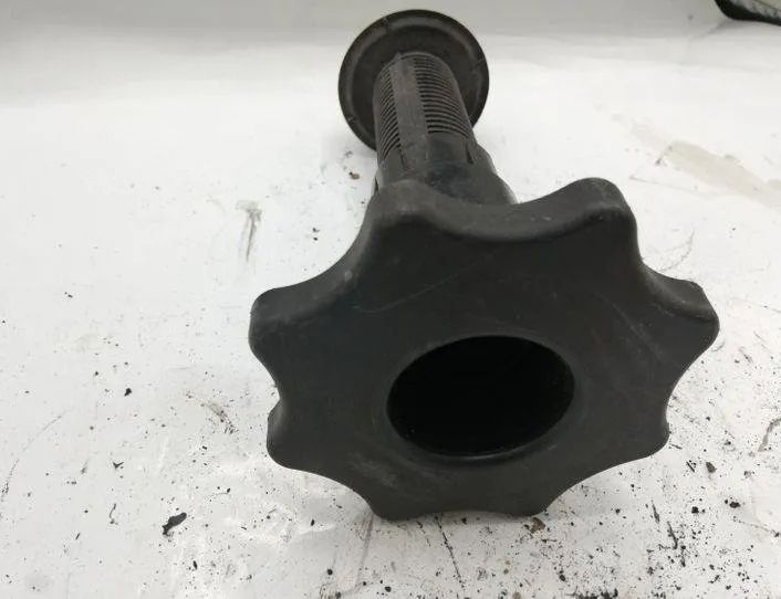 AUDI A6 C6/4F (2004-2011) Náhradné koleso montáž 25524006