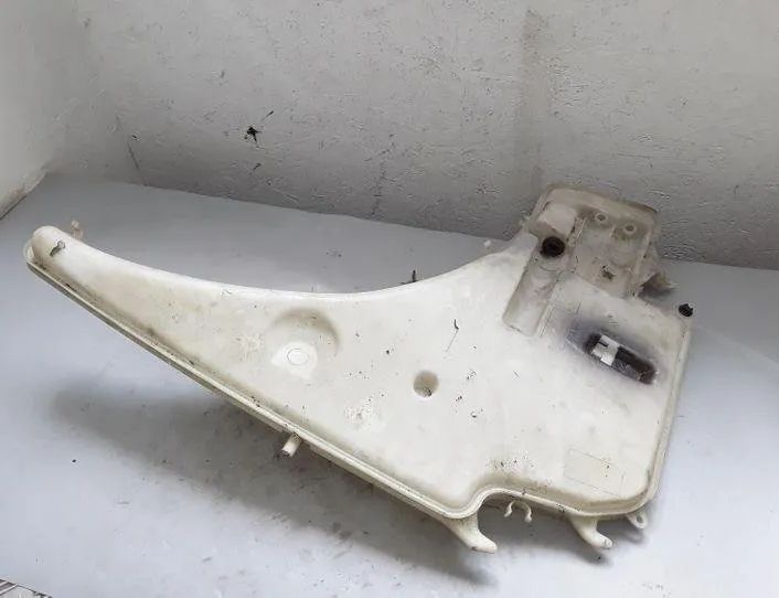 BMW 3 Series E90/E91/E92/E93 (2004-2013) Window Washer Tank 6167706899612,7124231,7117842 25526703