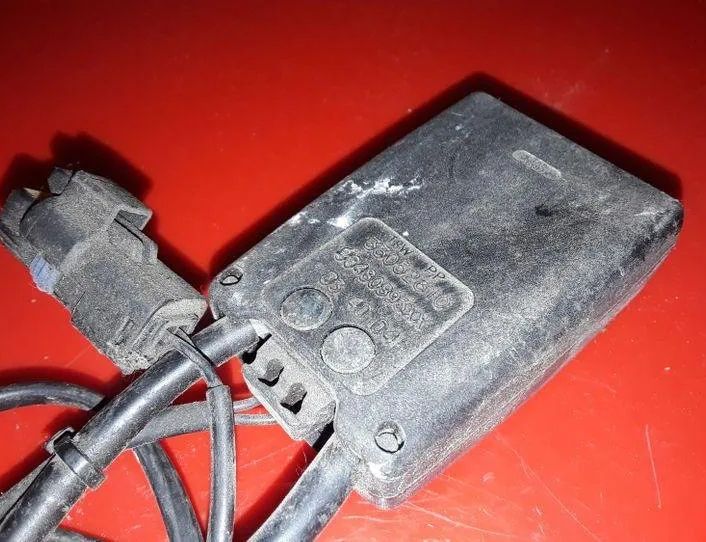 CITROËN C5 1 generation (2001-2008) Zadný stredný sedadlový pracka 96480893XX 25538556