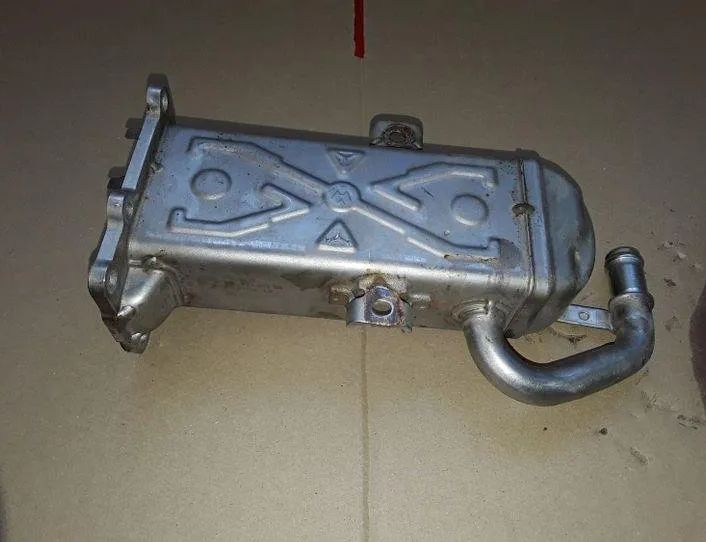 VOLKSWAGEN Passat B7 (2010-2015) Охладитель Eгр 03L131512BL,54411 25541141