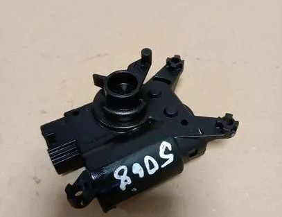 AUDI Q7 4L (2005-2015) Ventily na ovládanie vnútorného kúrenia 52411483,3093694,070307 25552794