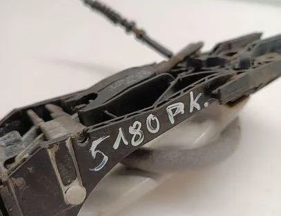 SKODA Yeti 1 generation (2009-2018) Pravé zadné dvere vonkajšia kľučka 5N0837017C 25555952