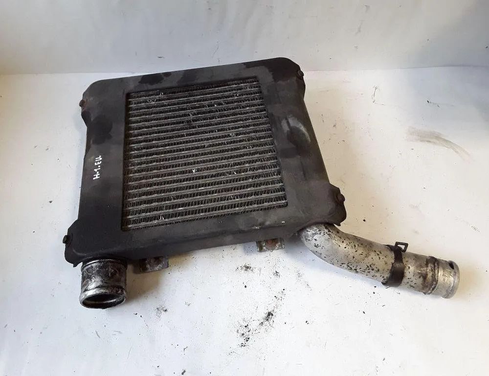 HYUNDAI H-1 Starex (1997-2007) Радиатор интеркулера 281904A000 30354666