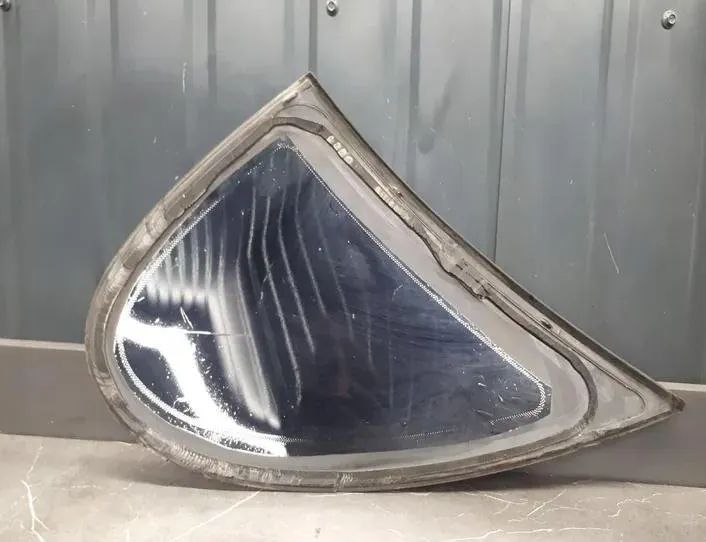 RENAULT Scenic 1 generation (1996-2003) Фортачка задняя правая szyba 27197165